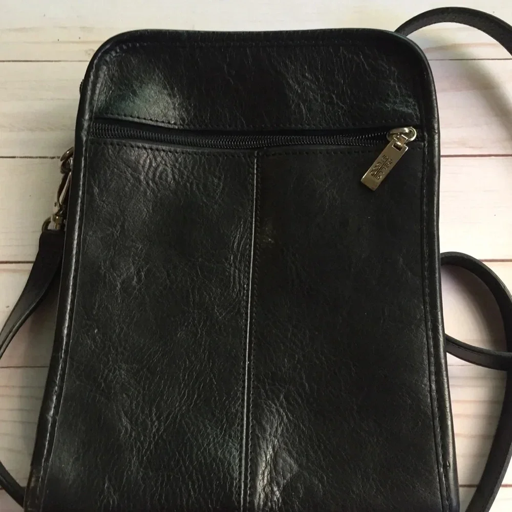 PELLE STUDIO Black Leather Crossbody Bag Vintage